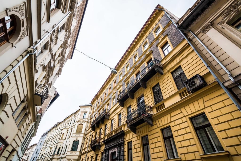 Urbana Hipster Downtown Boedapest Buitenkant foto